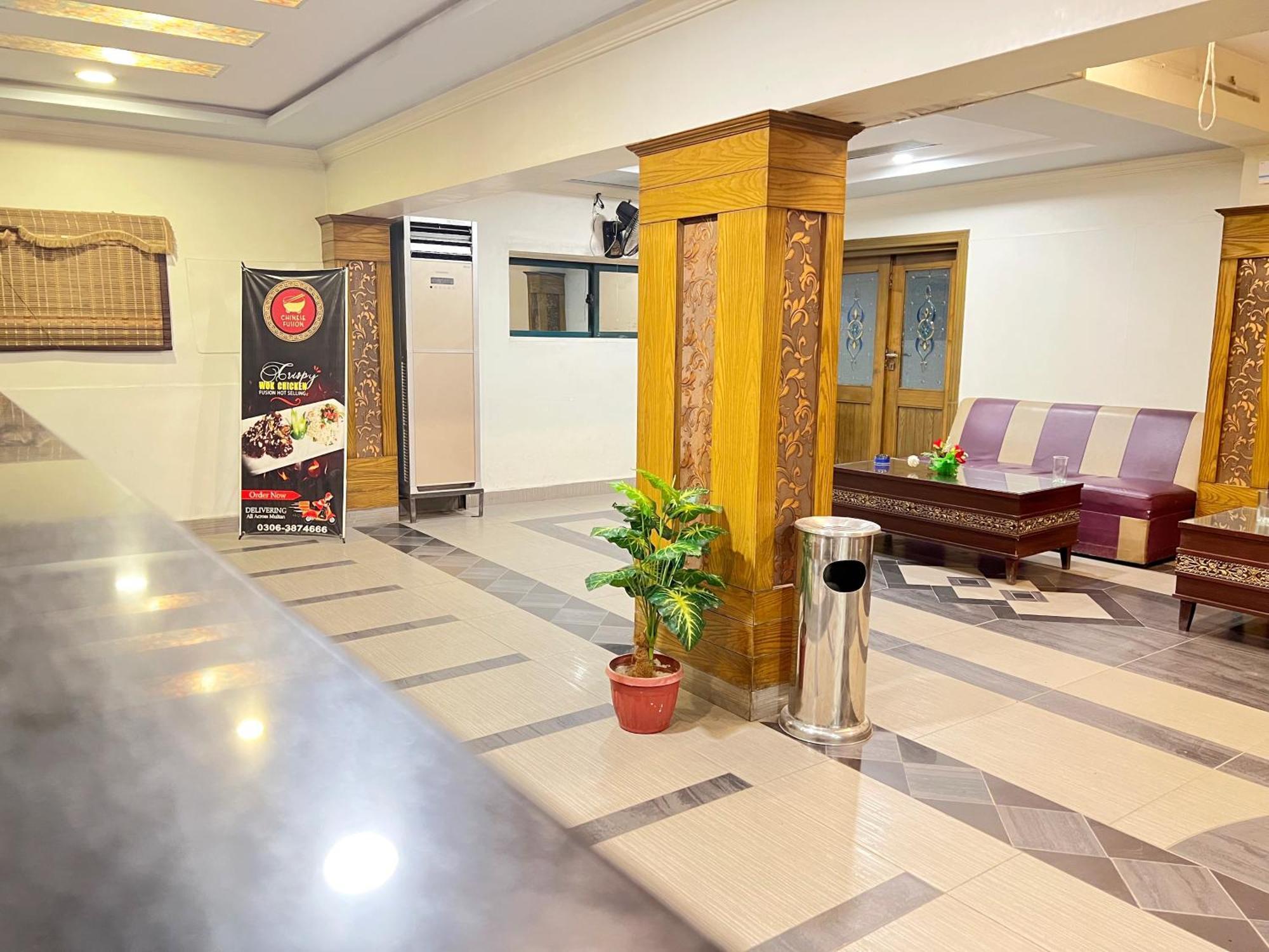 The Grand Hotel Multan Exterior foto