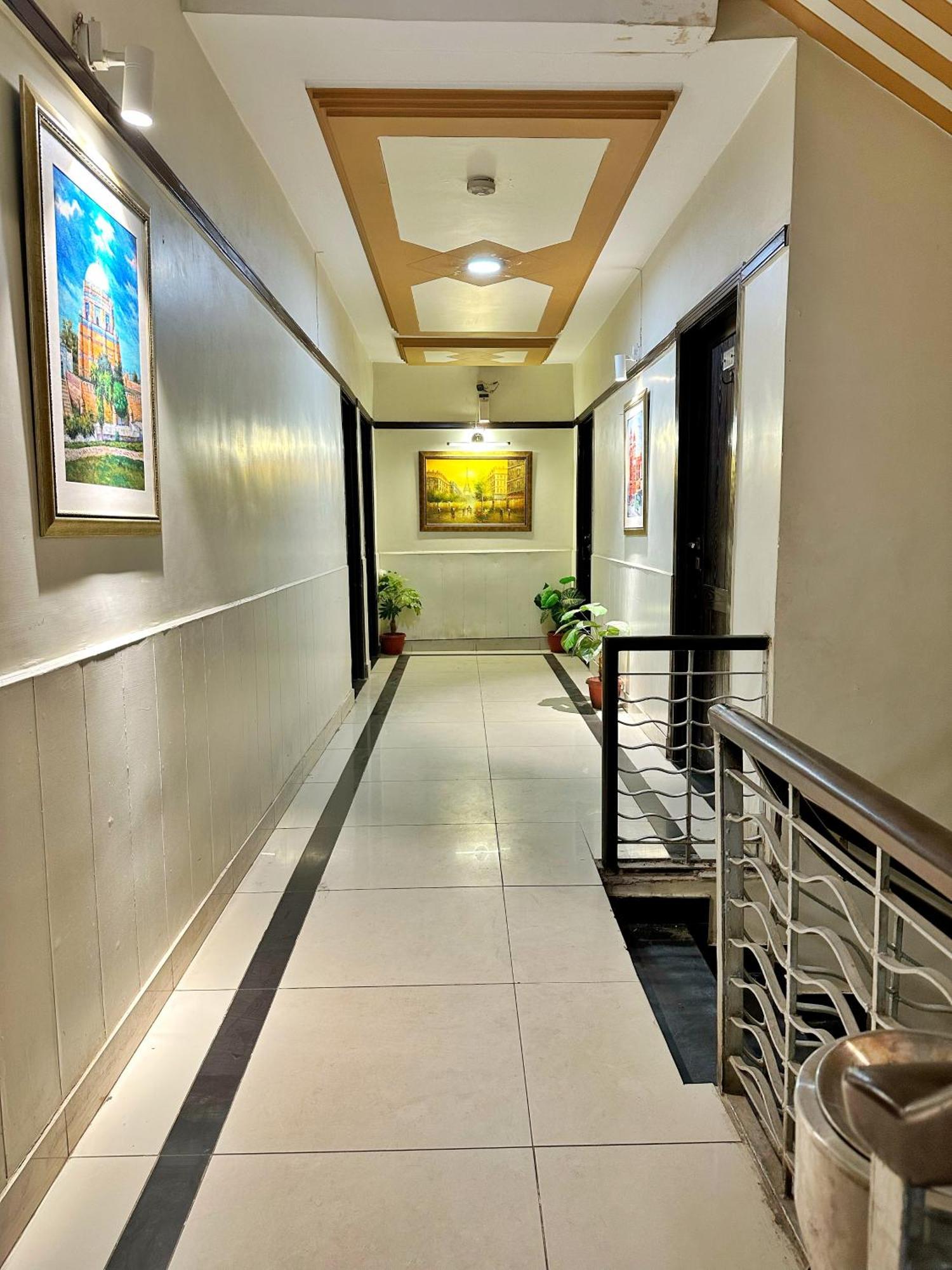 The Grand Hotel Multan Exterior foto